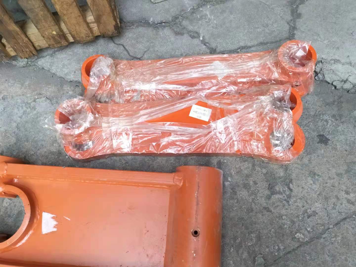 Pièces de rechange pour engins - Heavy Equipment Engineering avis et prix
